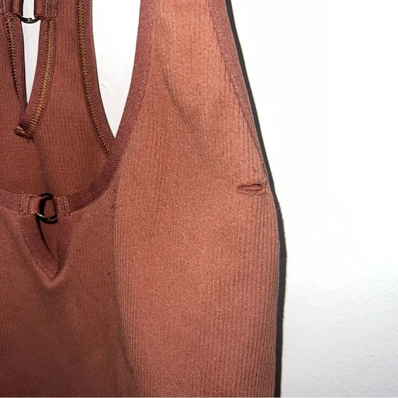 Aerie Tank Top Brown Ribbed Racerback with Decorative Rings Size XS - Picture 7 of 8